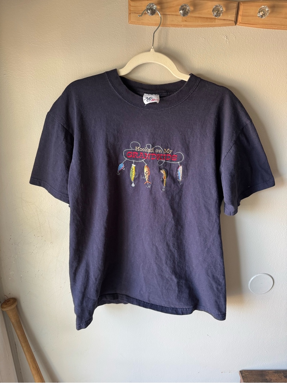Vintage MC Sport Hooked On My Grandkids T Shirt Mens Large L Fishing Lures Navy